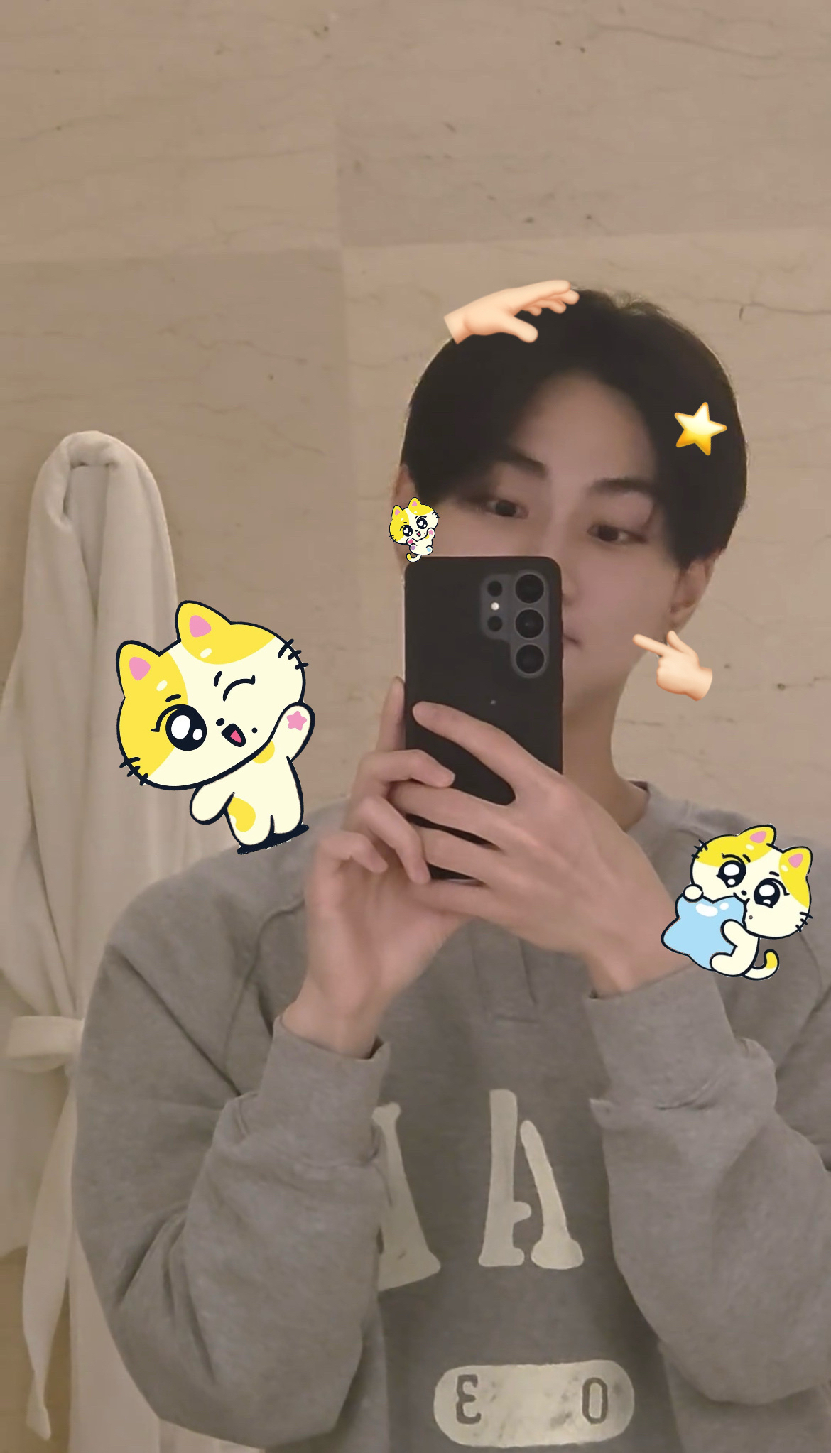Today's most popular wallpaper in the Jungwon (ENHYPEN) community