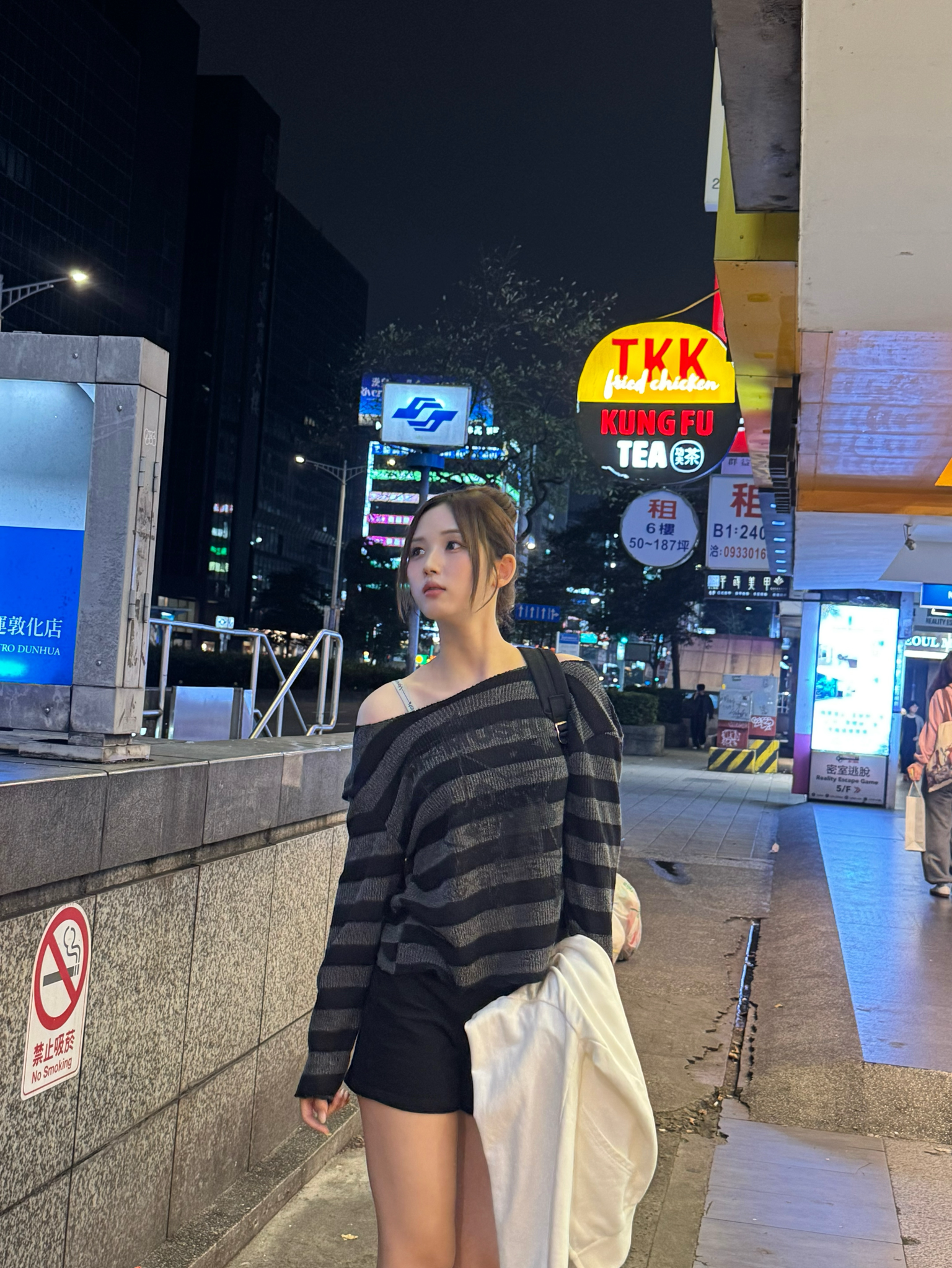 A moment captured by Lee JiWoo (tripleS)'s fan