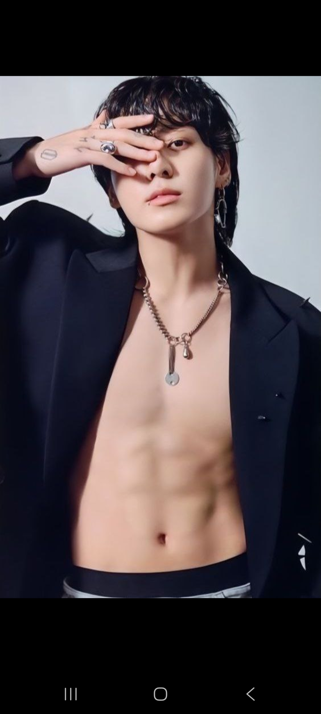 Potret di balik layar Jungkook (BTS)