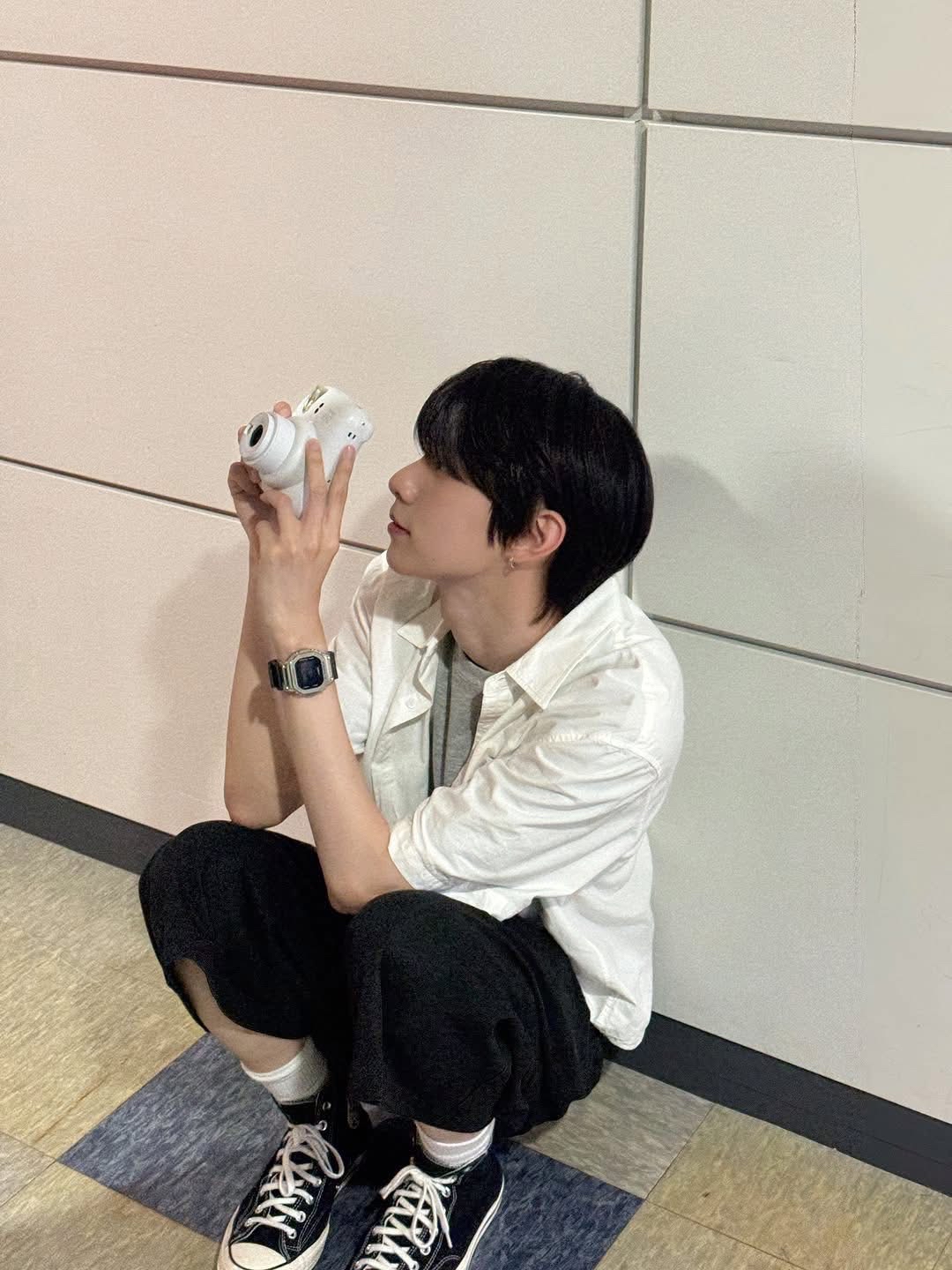 Behind-the-scenes cut of Chuei Liyu (FLARE U)