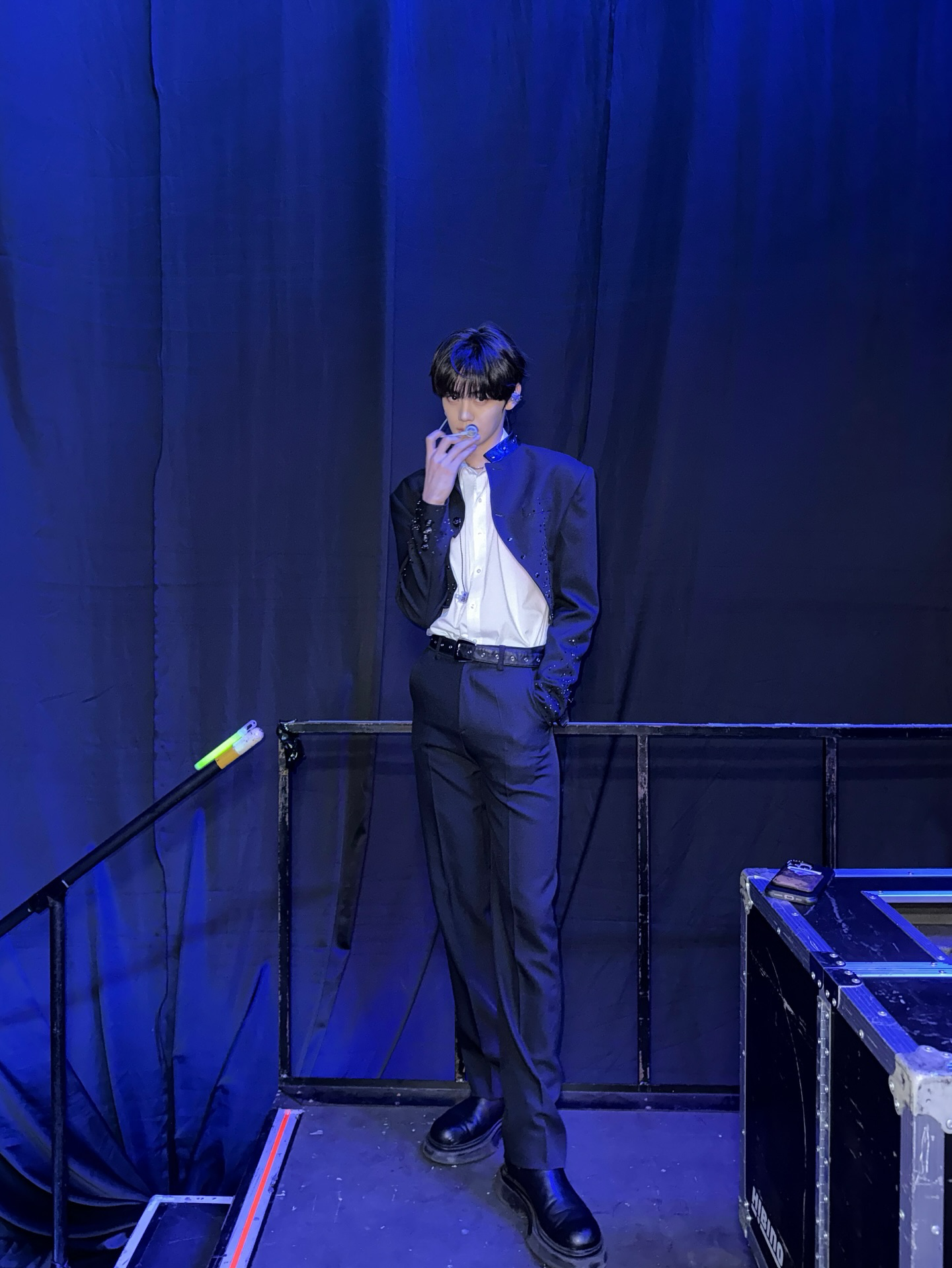 Recent activity shot of Kim Gyuvin (ZEROBASEONE)