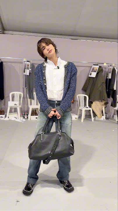 Behind-the-scenes cut of Hyunjin (Stray Kids)