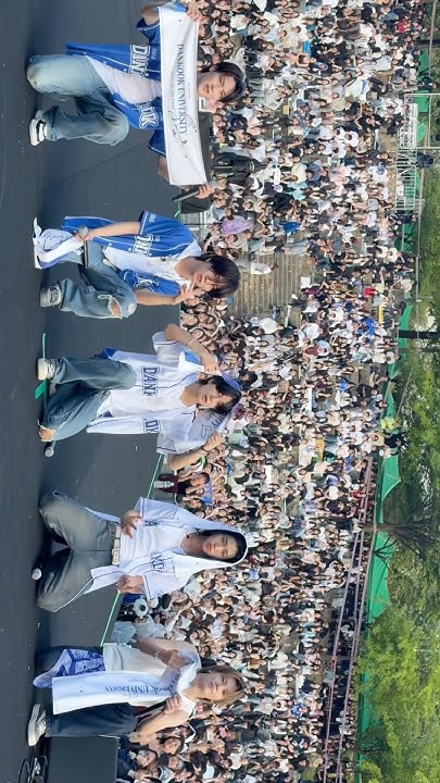 The most beloved wallpaper among TNX's fans