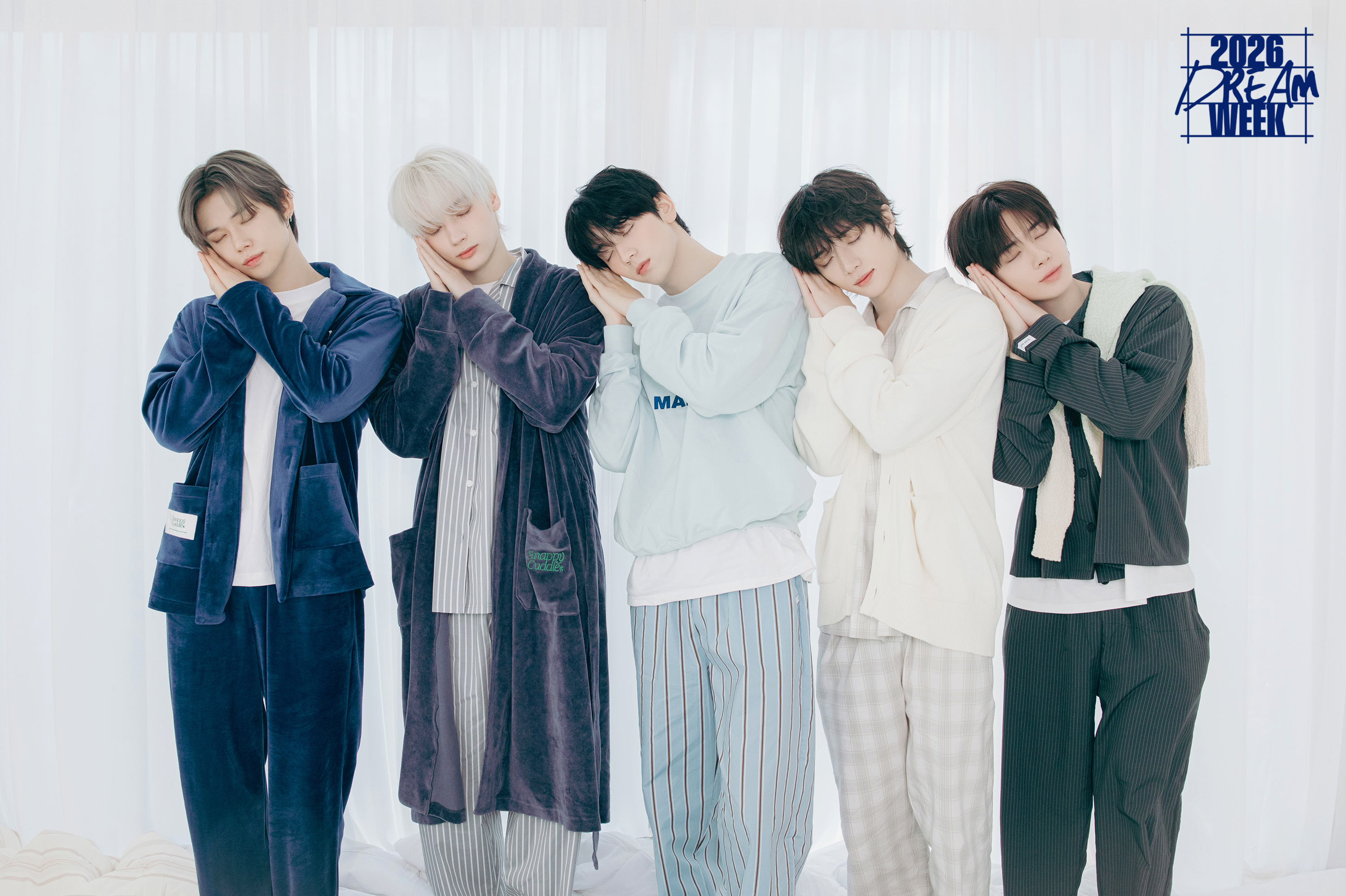 투모로우바이투게더 최근 활동샷