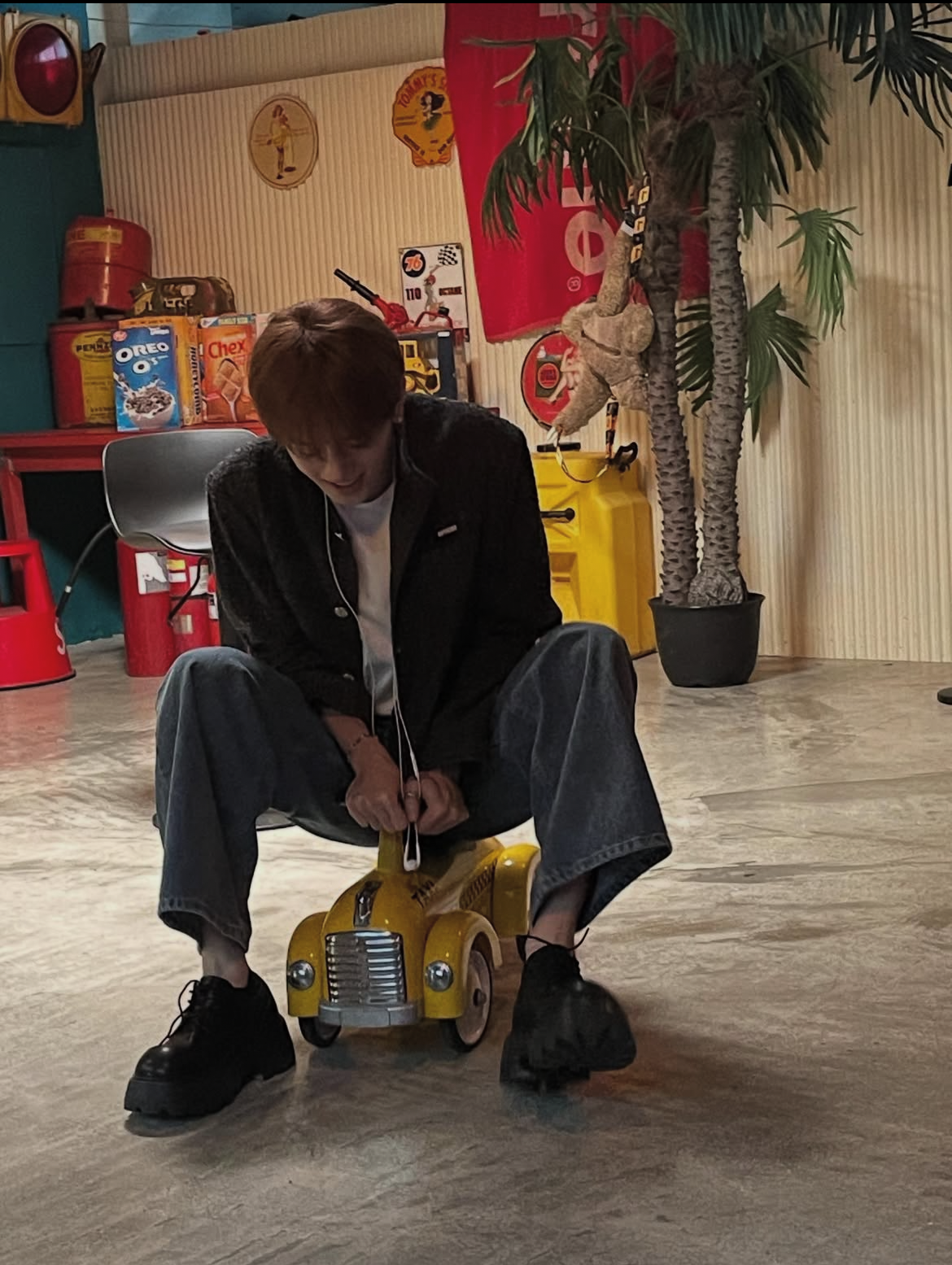 Behind-the-scenes cut of Kangmin (VERIVERY)
