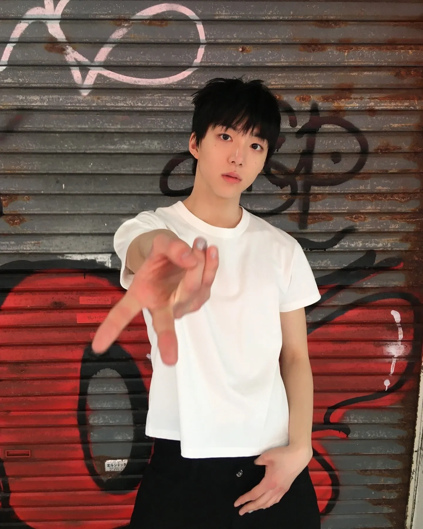 Behind-the-scenes cut of Baek junhyuk (IDID)