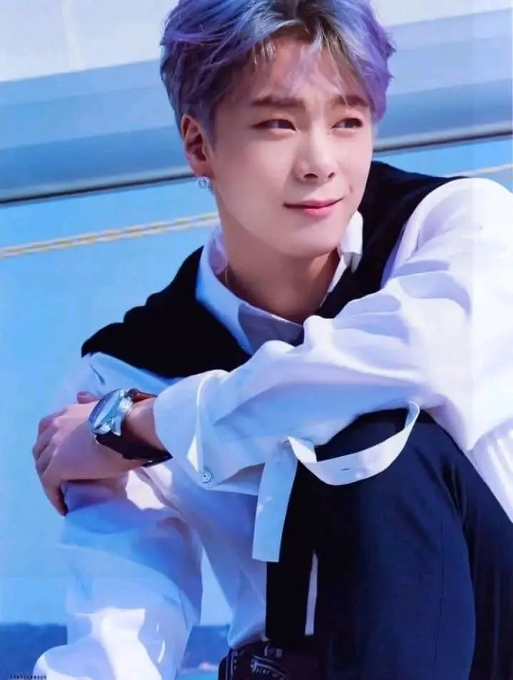 Latest photo of Moonbin (ASTRO)