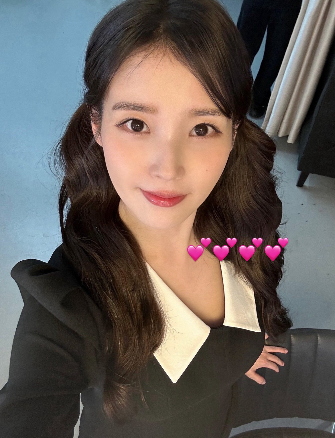 Foto aktivitas terbaru IU