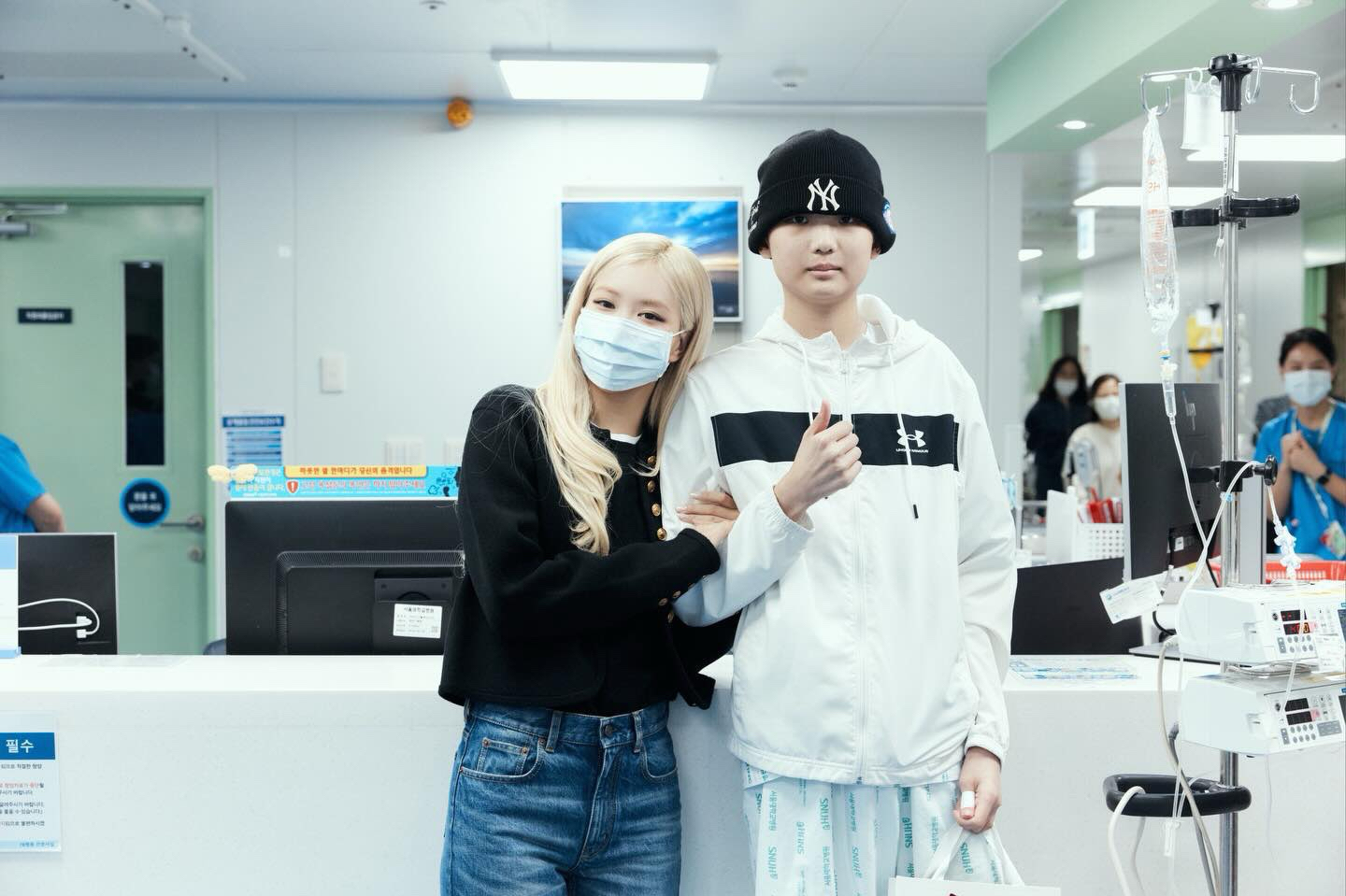 로제 (BLACKPINK)의 최신 사진