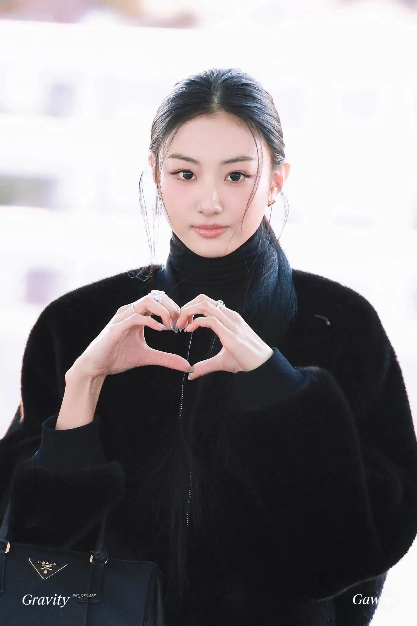 Gawon (MEOVV)的最新活动照片