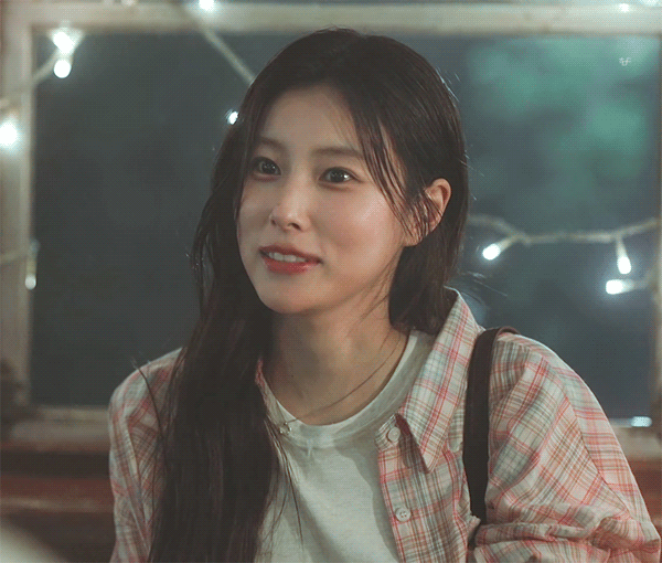 Latest photo of Kang Hyewon