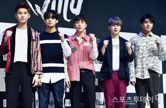 Latest photo of FTIsland