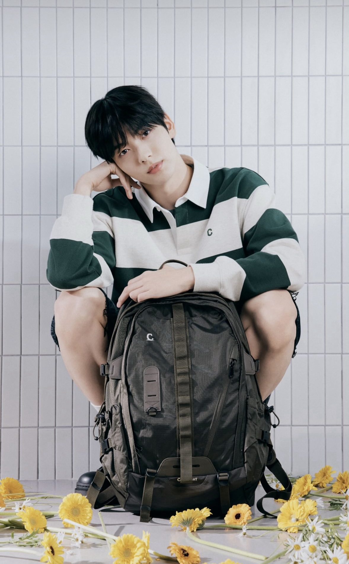 秀彬 (TOMORROW X TOGETHER)的最新照片