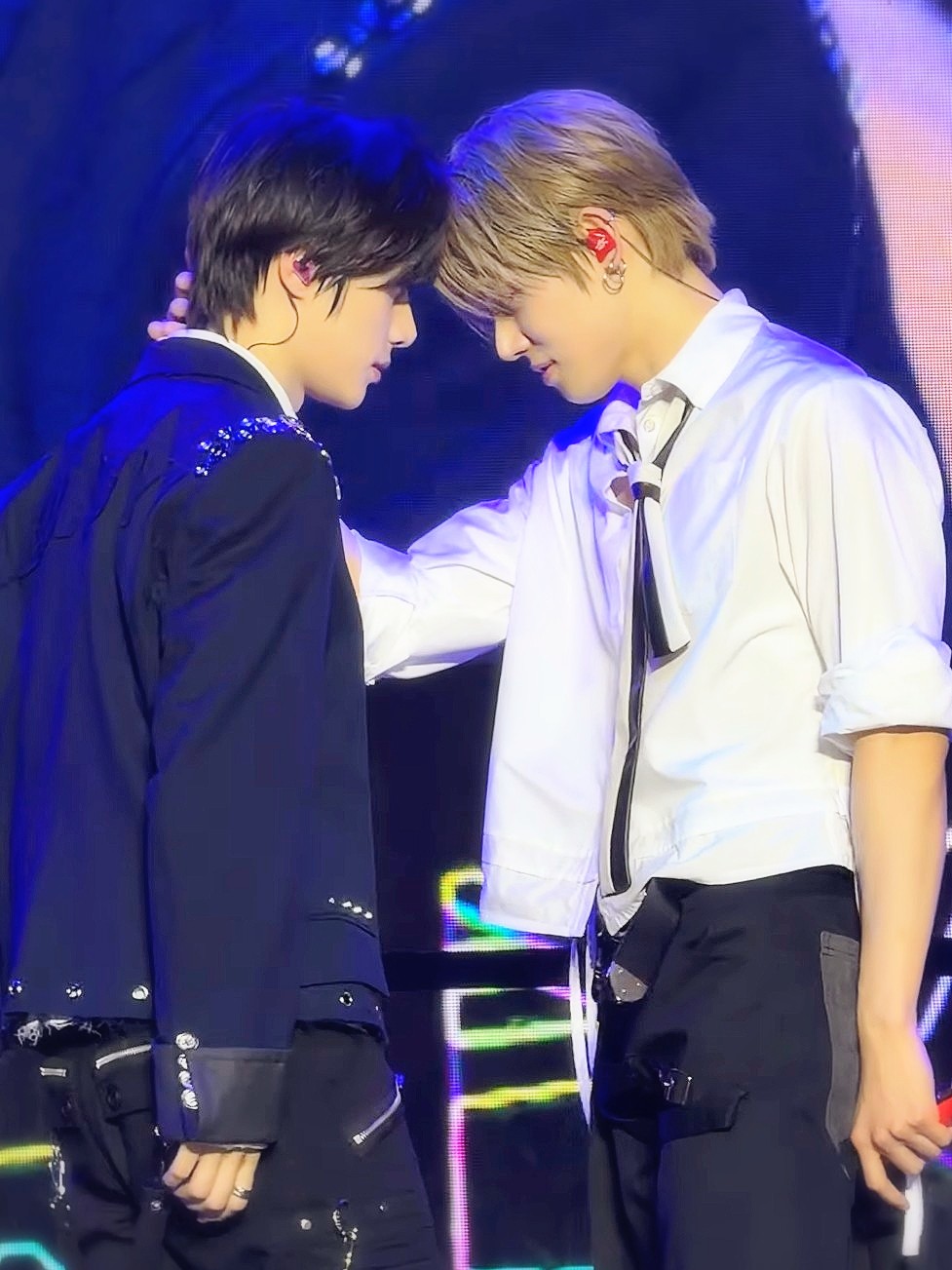 A moment captured by Yeonjun (TOMORROW X TOGETHER)'s fan