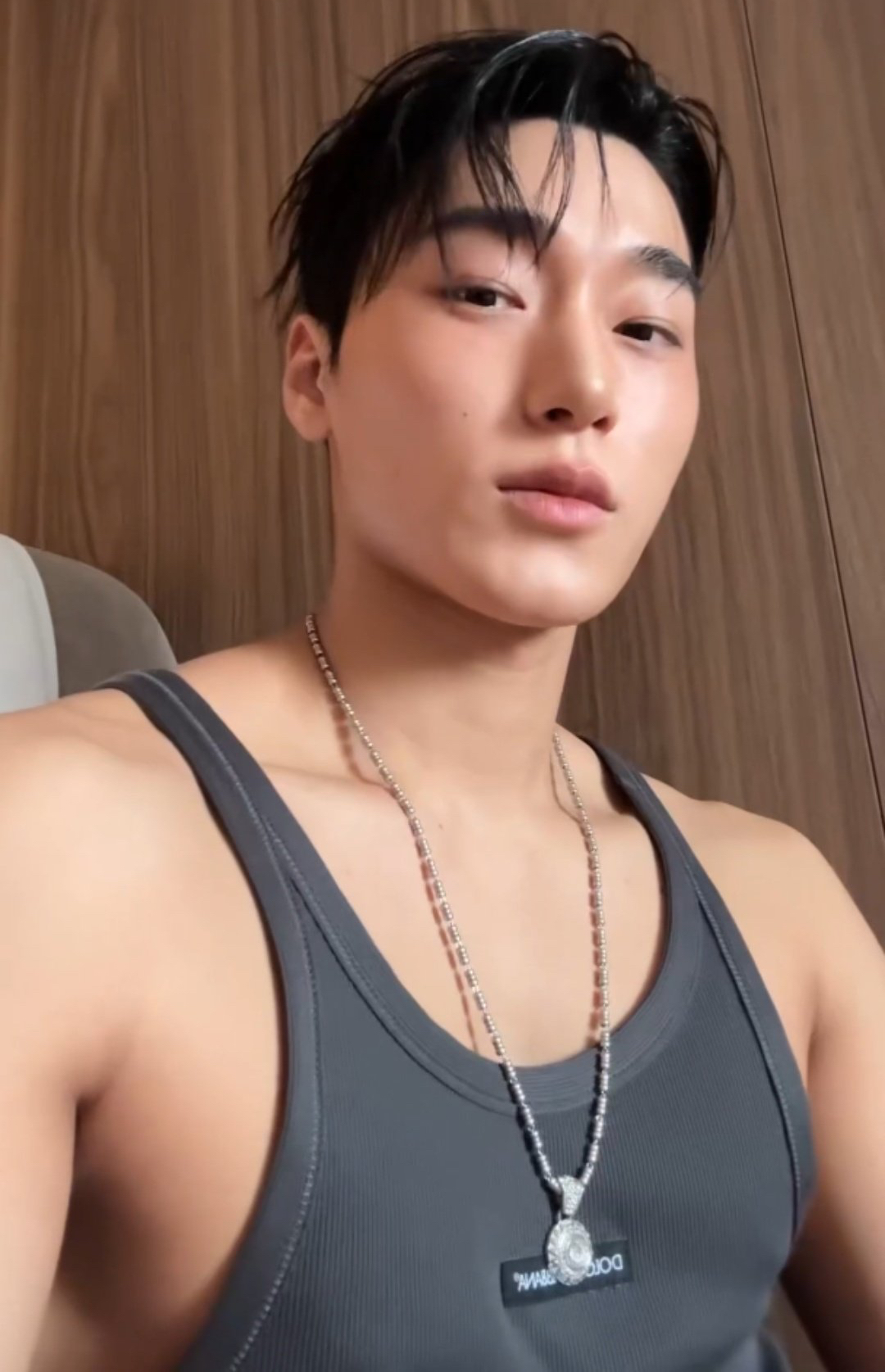 崔傘 (ATEEZ)的最新照片