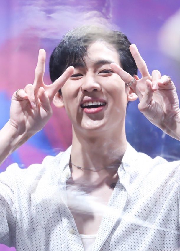 Behind-the-scenes cut of Bambam (GOT7)