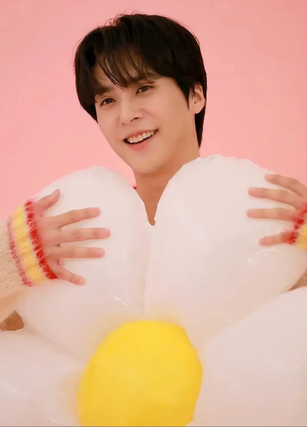 Recent activity shot of Dongwoon (Highlight)