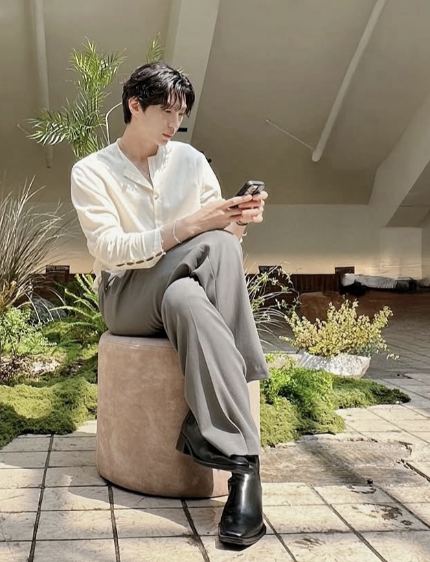 Behind-the-scenes cut of LEO (VIXX)