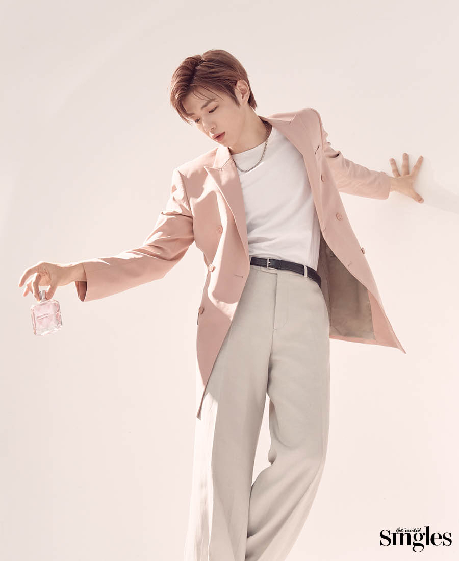 Behind-the-scenes cut of Kang Daniel