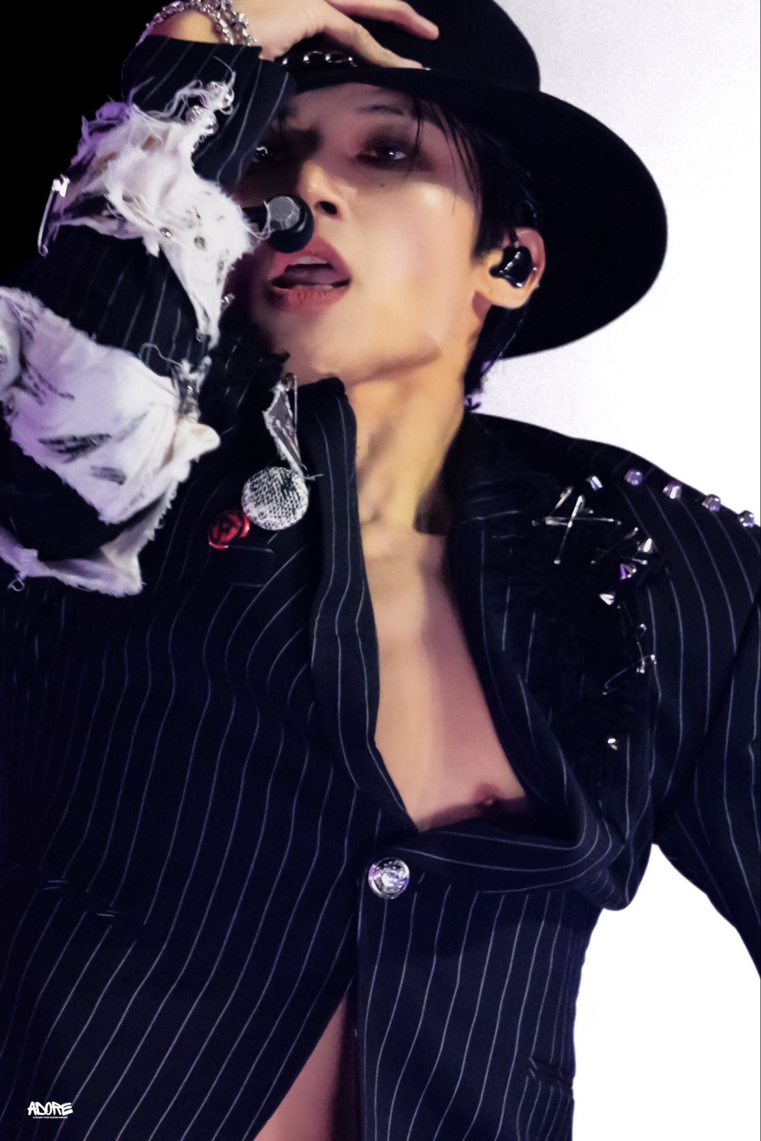 友榮 (ATEEZ)的最新活動照片