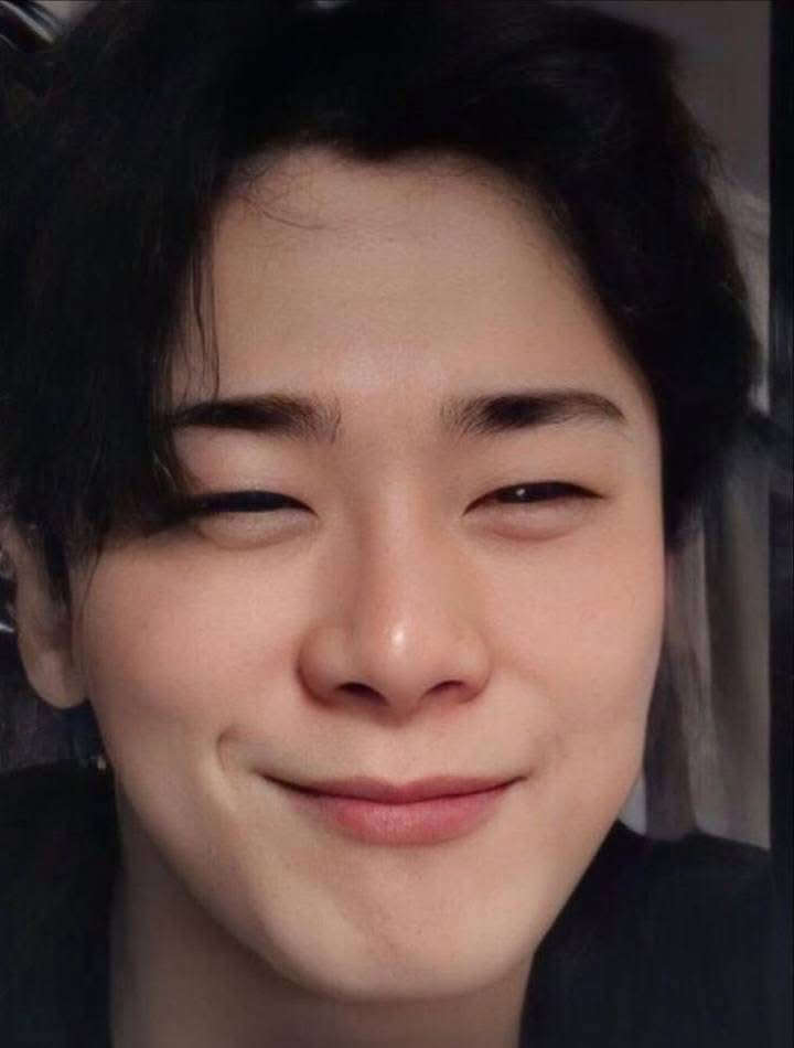 Latest photo of Moonbin (ASTRO)