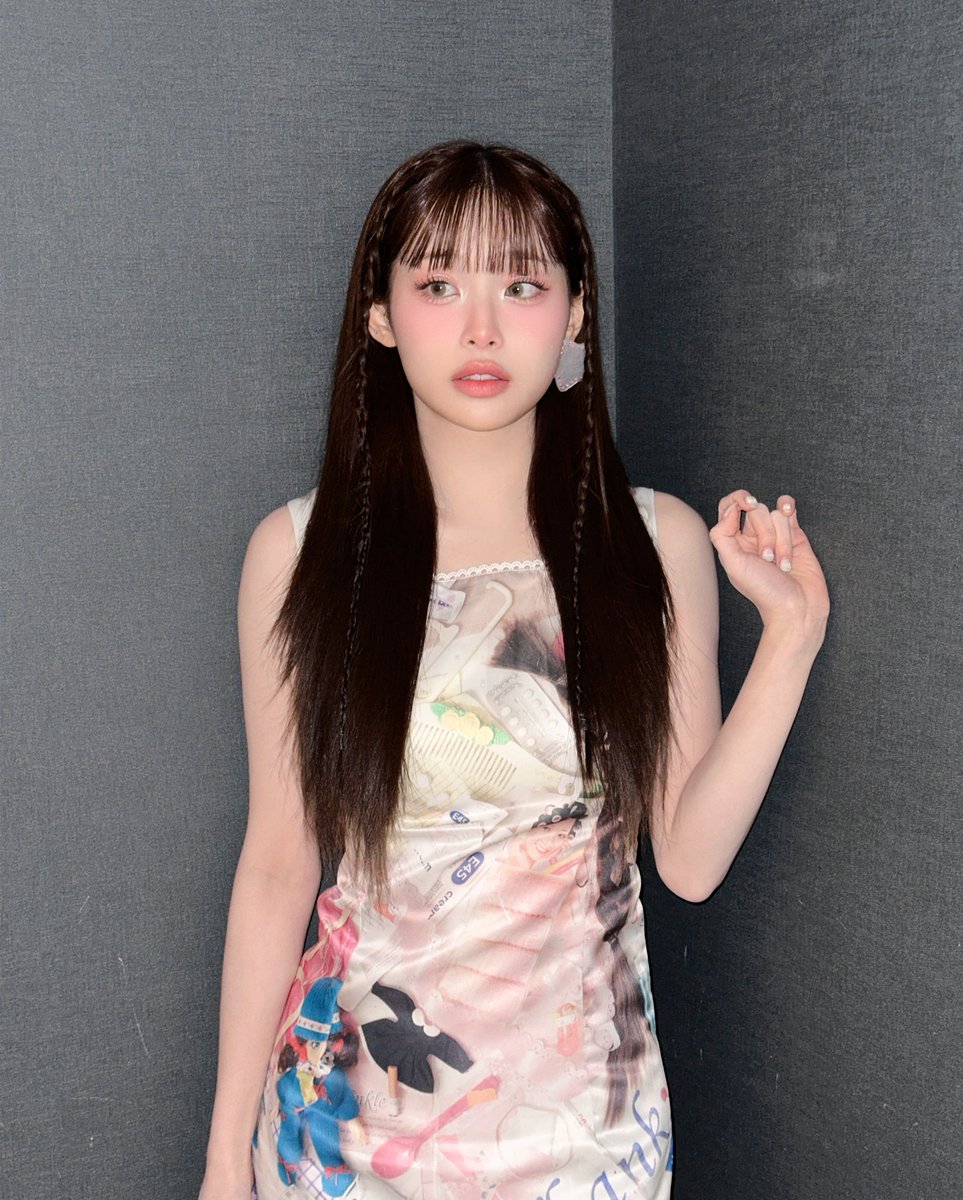 Latest photo of Chuu