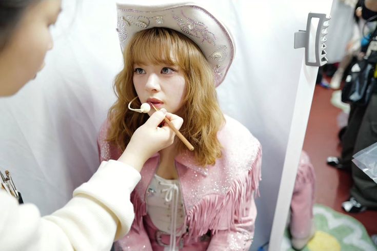 A moment captured by Jeongyeon (TWICE)'s fan