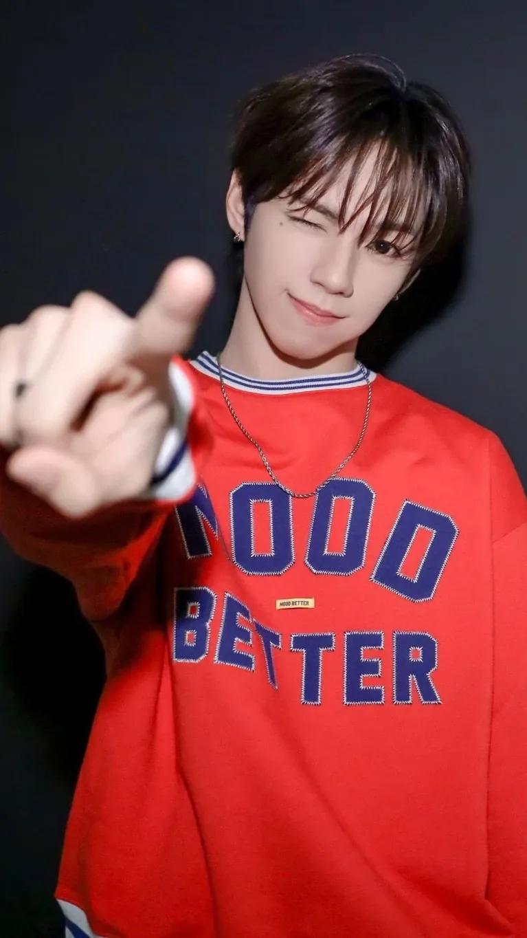 JL Wallpaper Free Download | High-Quality Idol Photo Collection
