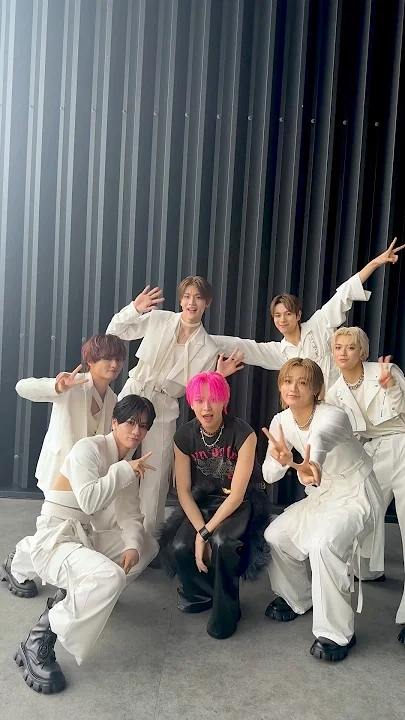 Today’s hot picks from the 카와시리 렌 (JO1) community