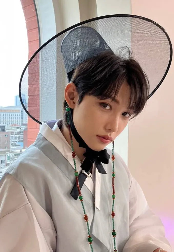 Recent activity shot of Felix (Stray Kids)