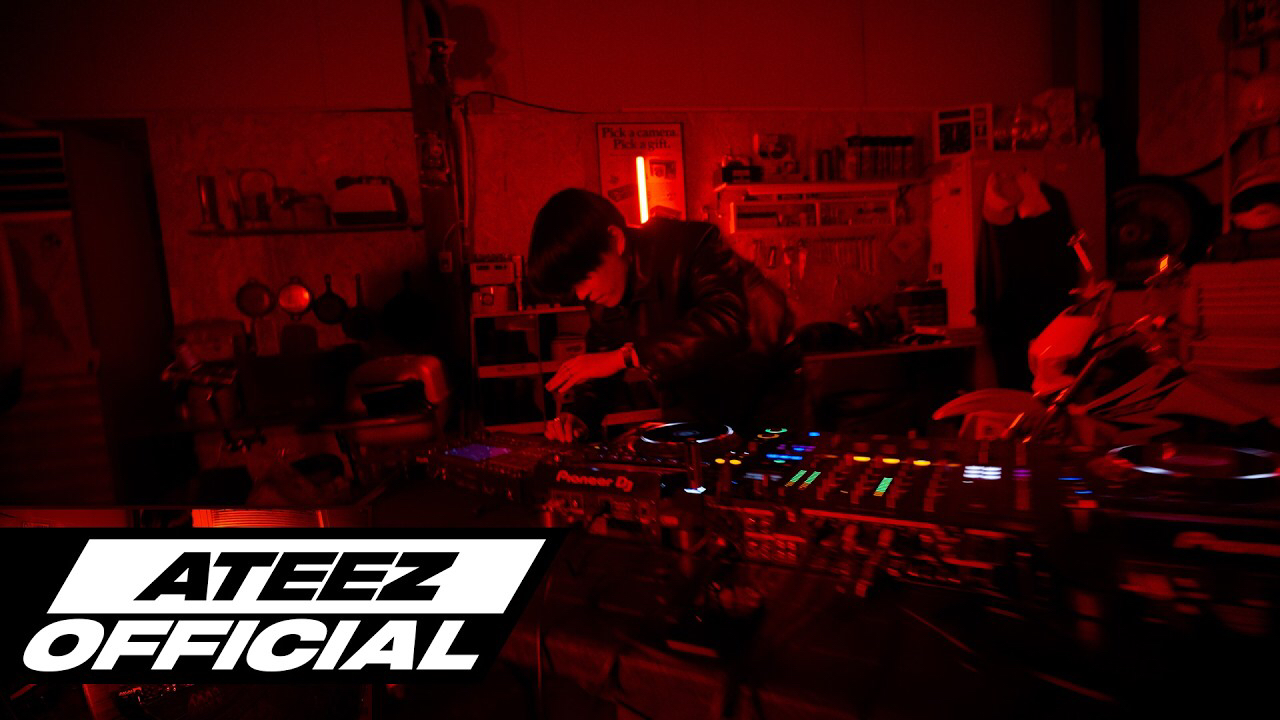 Behind-the-scenes cut of Hongjoong (ATEEZ)