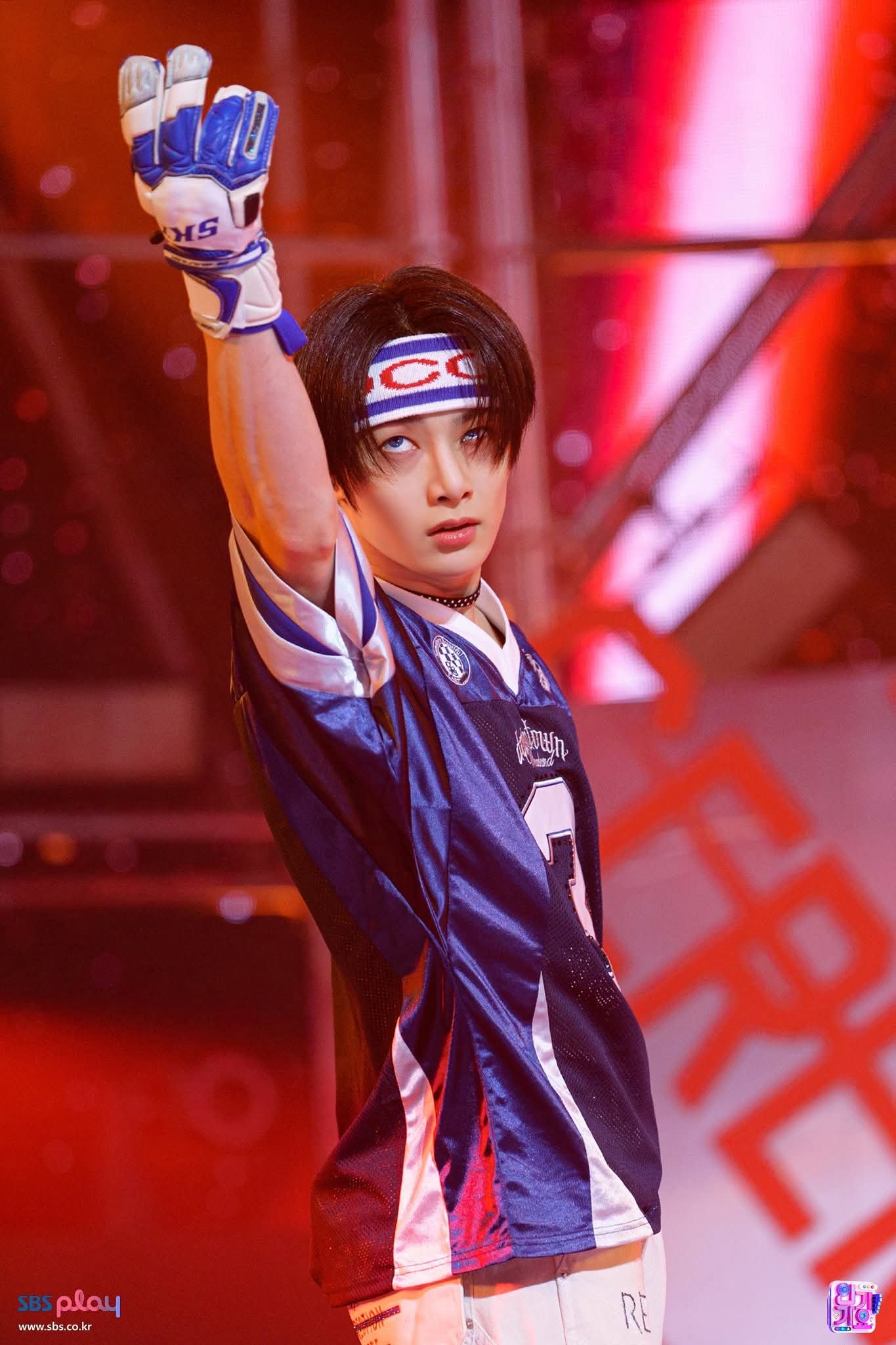 Behind-the-scenes cut of I.N (Stray Kids)