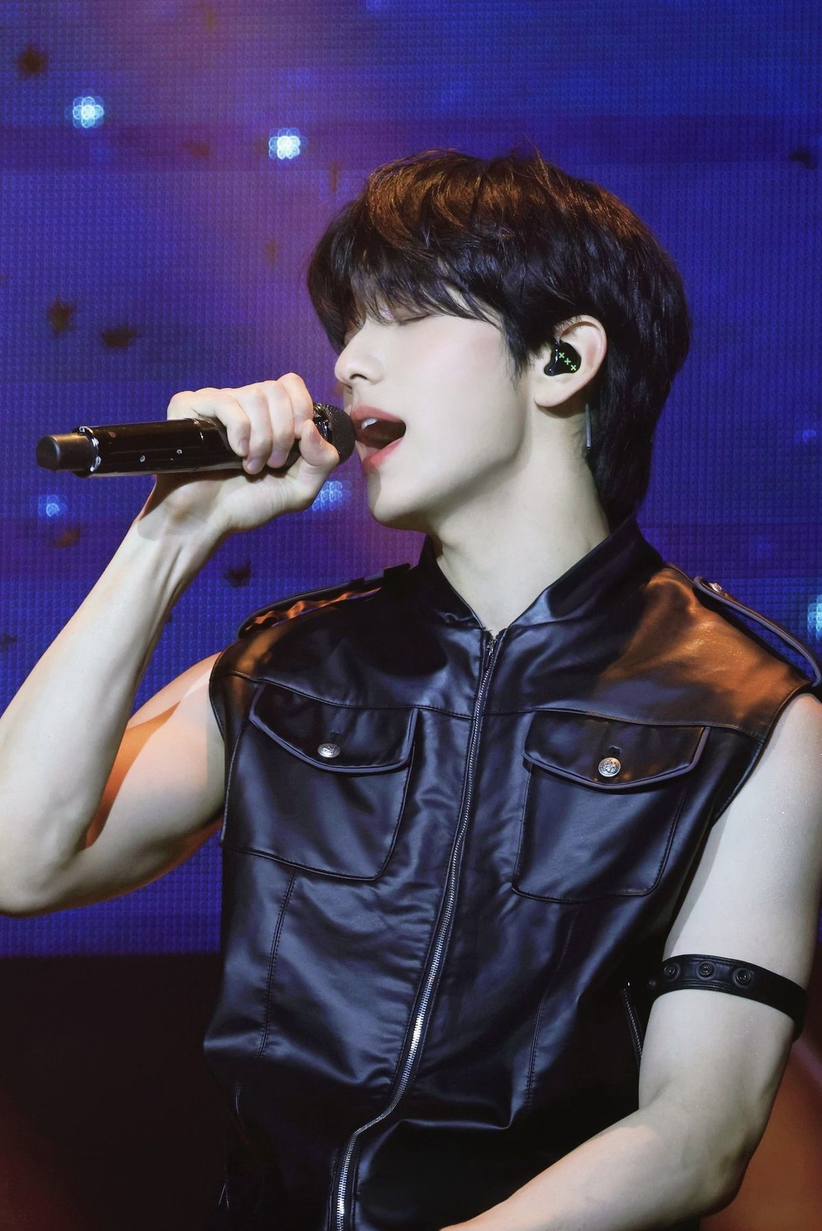 秀彬 (TOMORROW X TOGETHER)的最新活動照片