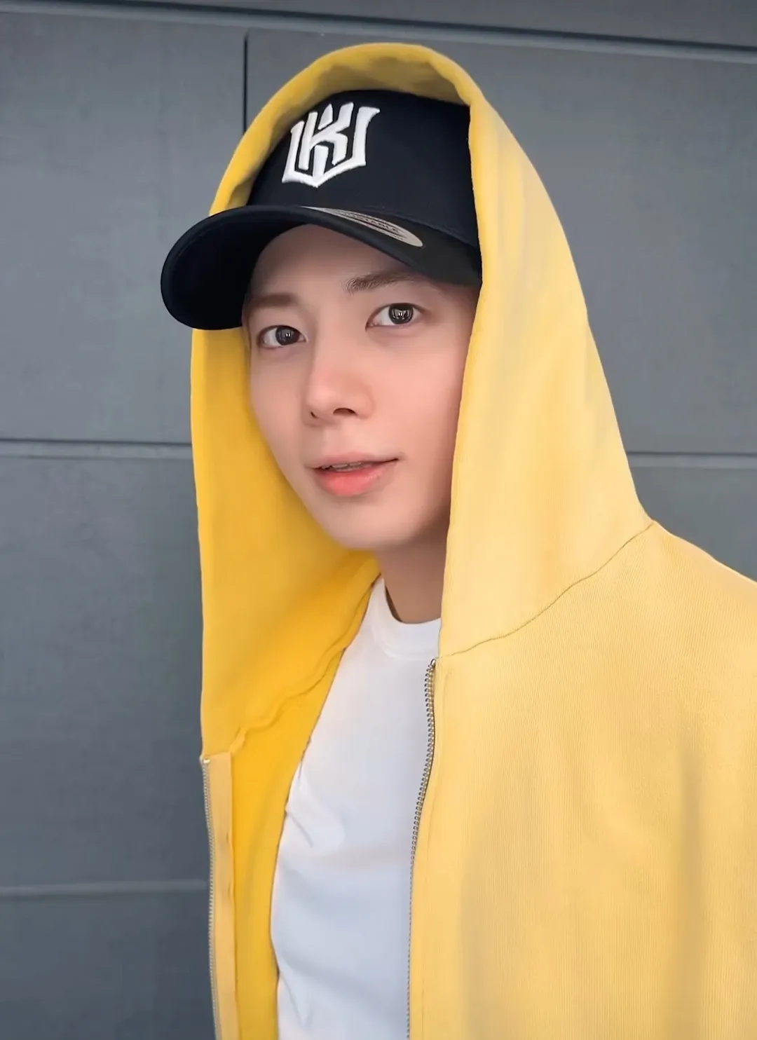 태현 (투모로우바이투게더)의 비하인드 컷