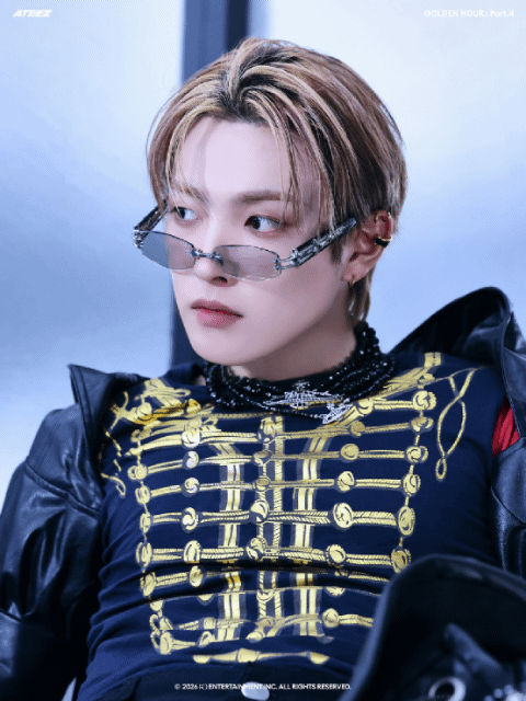 에이티즈의 비하인드 컷