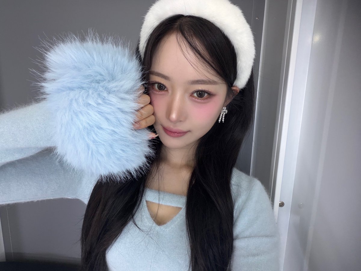 Latest photo of H1-KEY