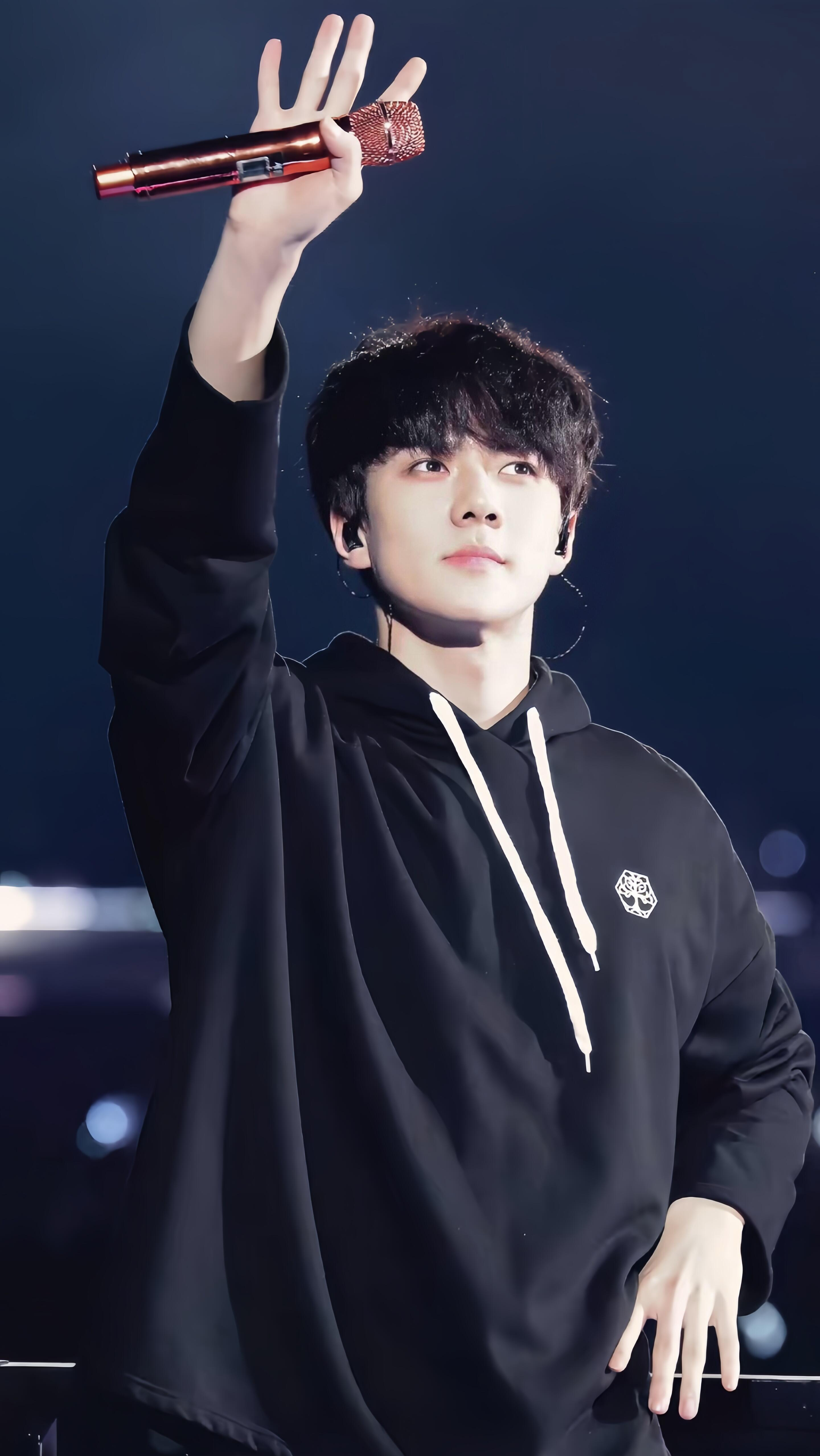 世勳 (EXO)粉絲拍下的瞬間