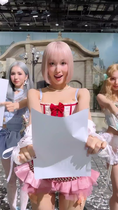 Fan-made special wallpaper for TWICE