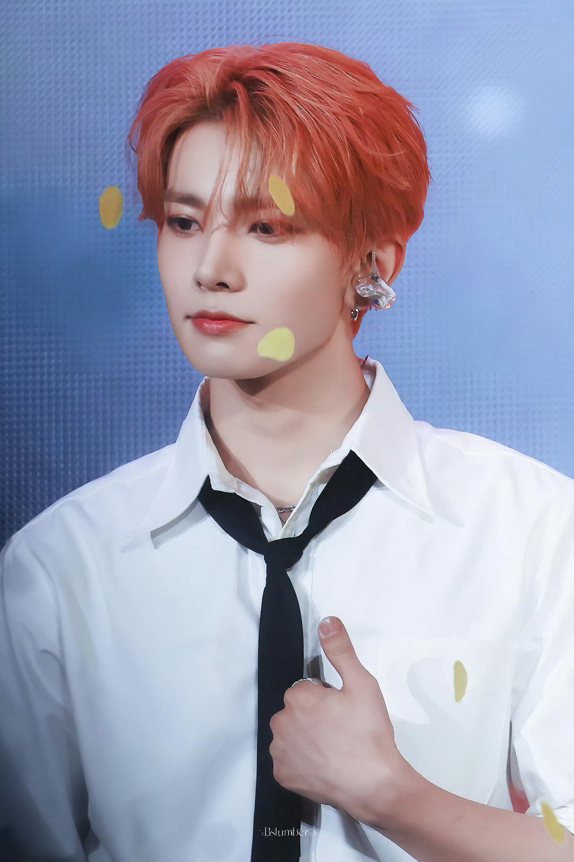 에반의 최신 사진