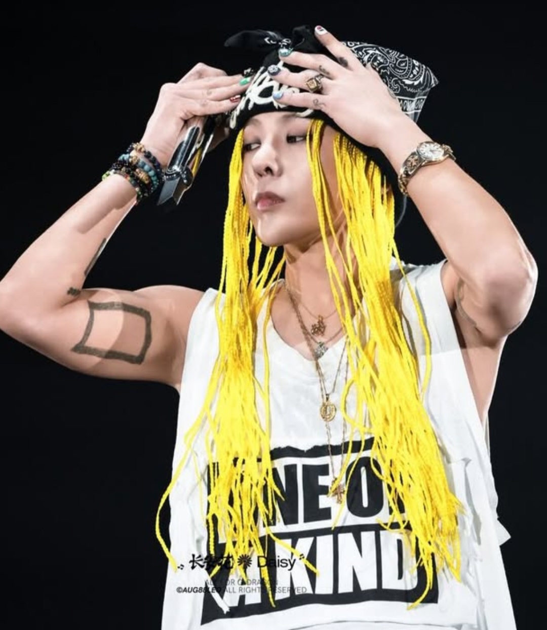 A moment captured by G-DRAGON (BIGBANG)'s fan