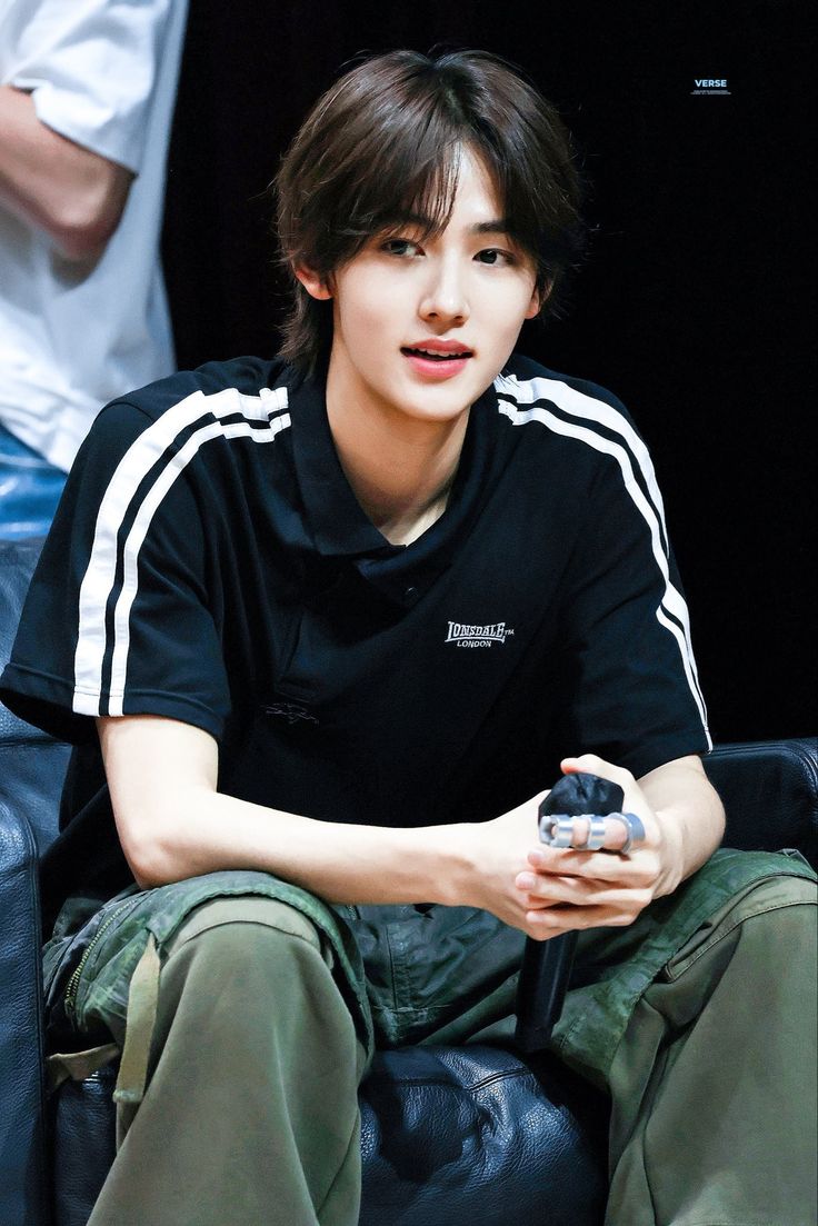 Latest photo of Seonghyeon (CORTIS)