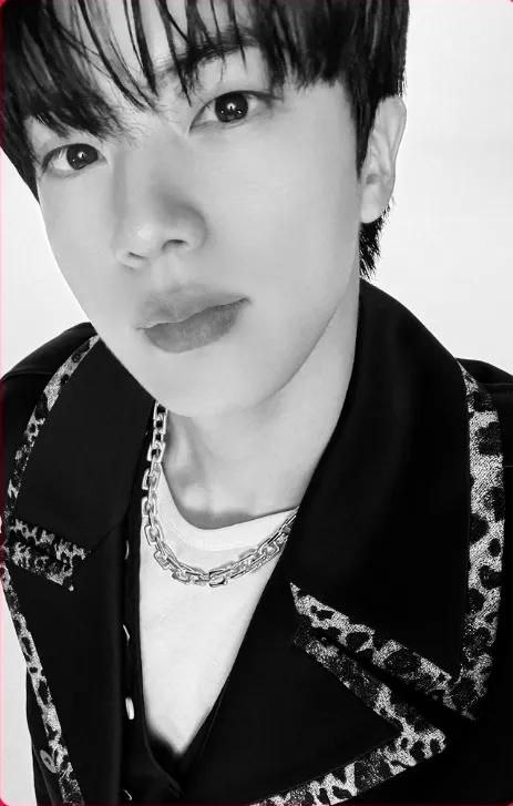 Latest photo of Jin (BTS)