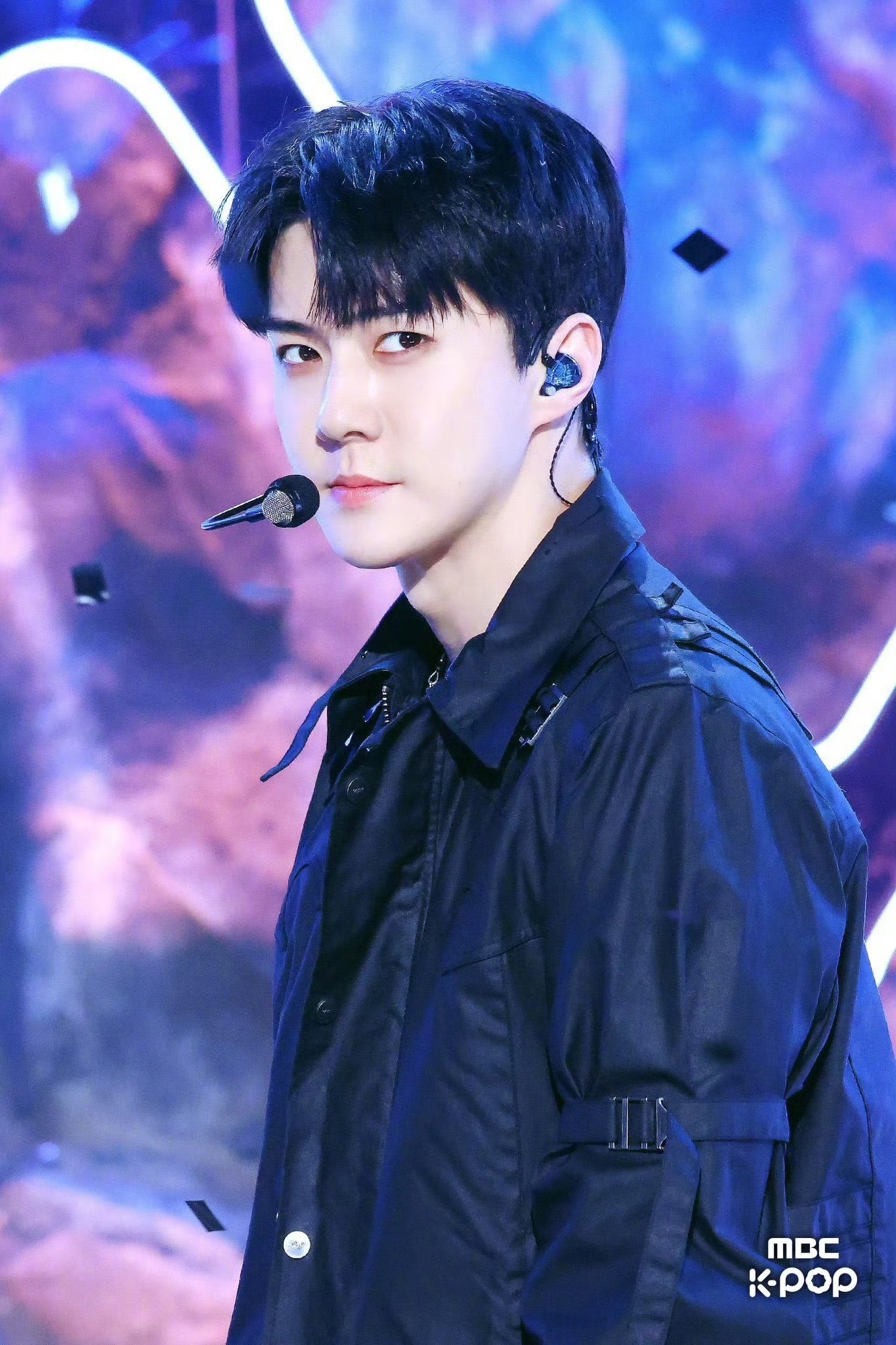 Recent activity shot of Sehun (EXO)