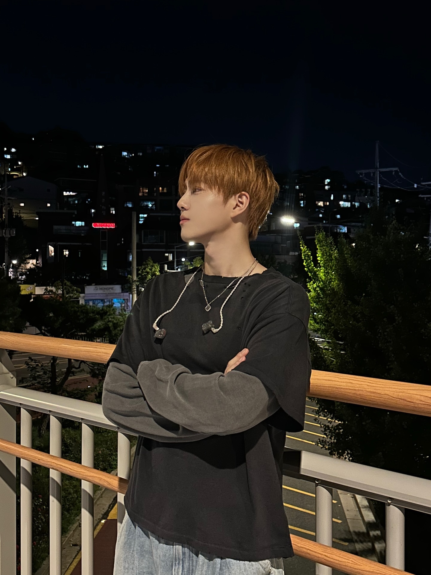 Behind-the-scenes cut of Suho (EXO)