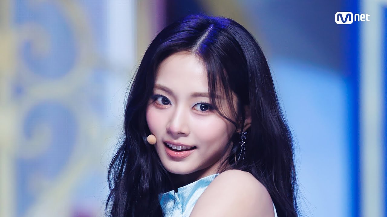 쯔위 (TWICE)의 비하인드 컷