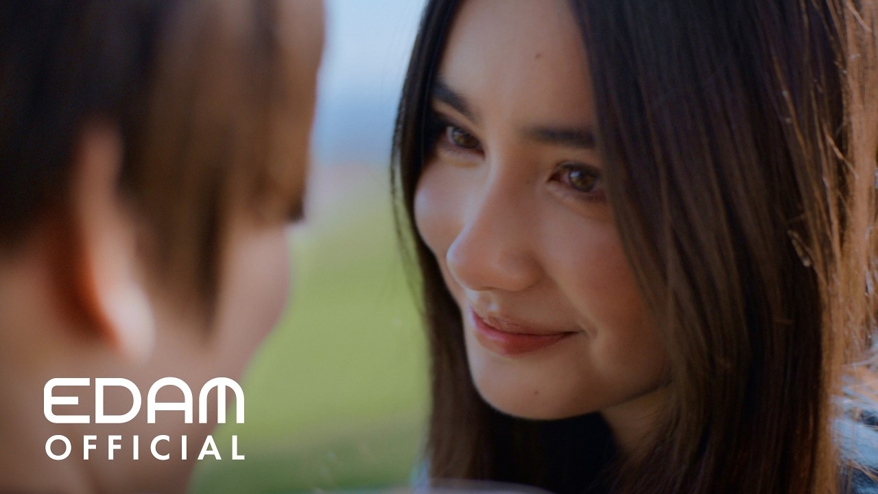 A moment captured by WOODZ's fan