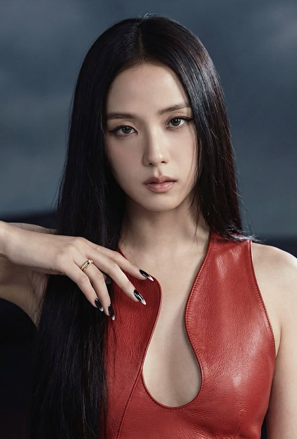 Behind-the-scenes cut of Jisoo (BLACKPINK)