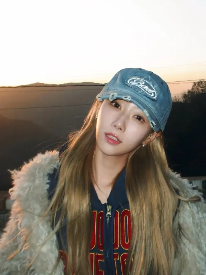 Recent activity shot of Handong (DREAMCATCHER)