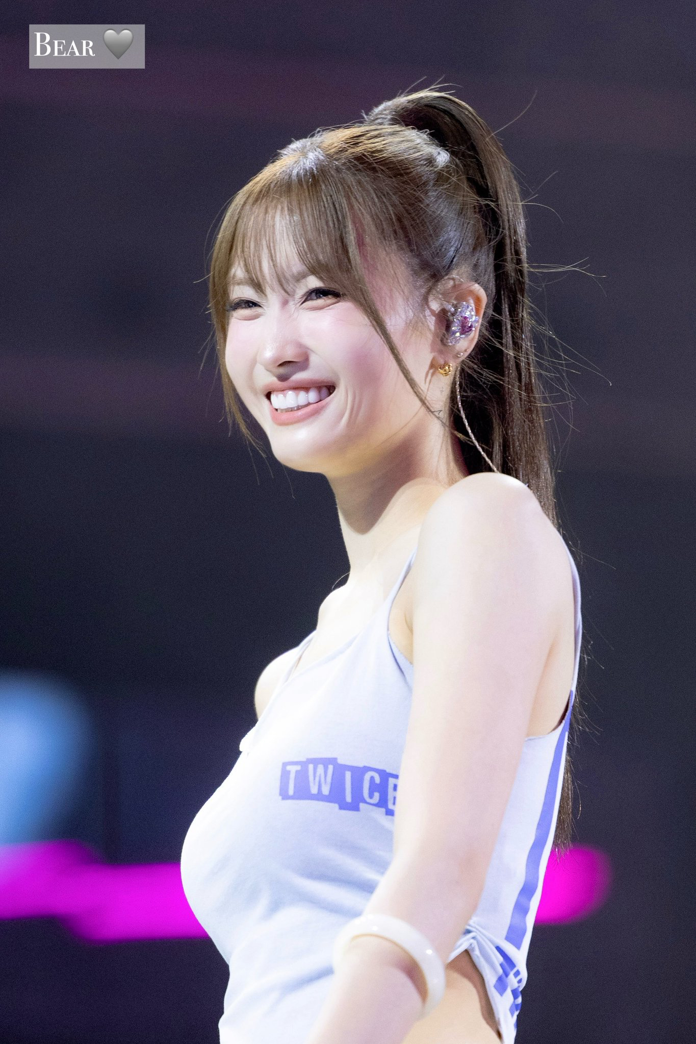 TWICE Momo Fandom Community │ No.1 KPOP App CHOEAEDOL
