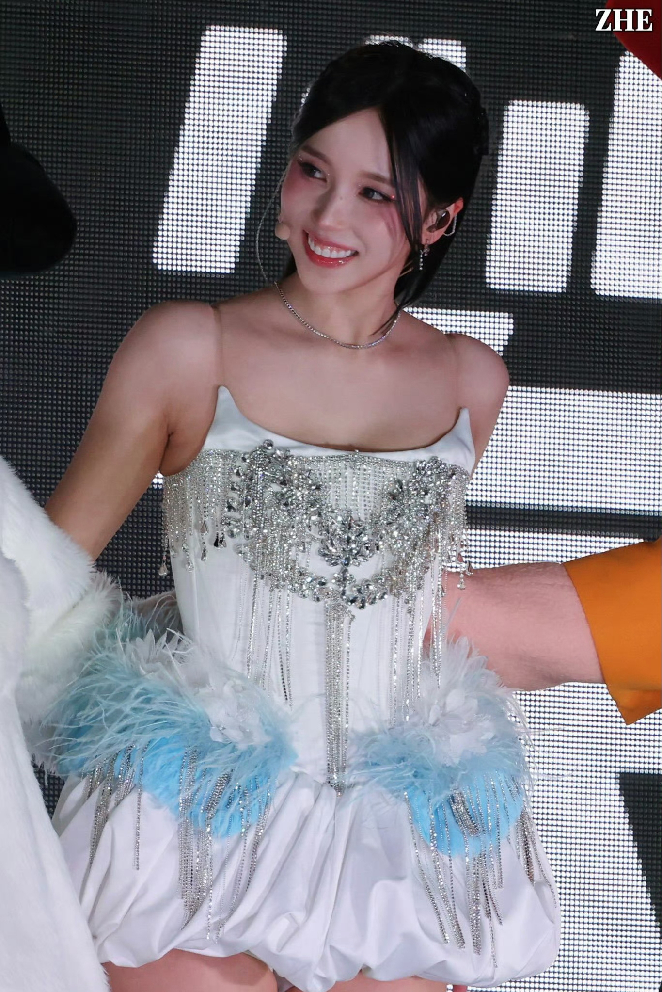 Foto terbaru Mina (TWICE)